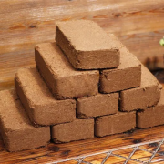 Cocopeat 1-Brick (4.5 to 5kg) – Natural Growing Medium for Hydroponics